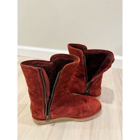 UGG COLLECTION ABREE SUEDE WOMEN SHORT BOOTS RUST US 6 - Picture 9 of 11